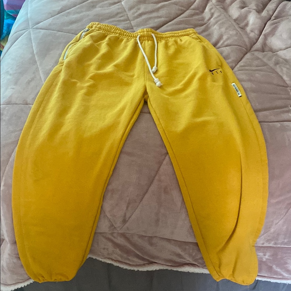 Nike Yellow Sweatpants Comfortable Athleisure Wear